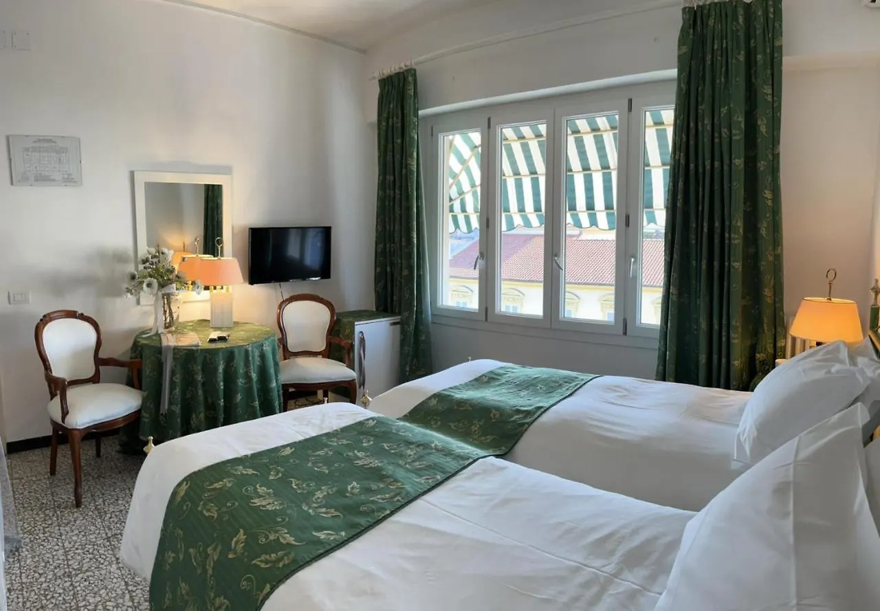 Eveline Portosole Hotel Sanremo Italien